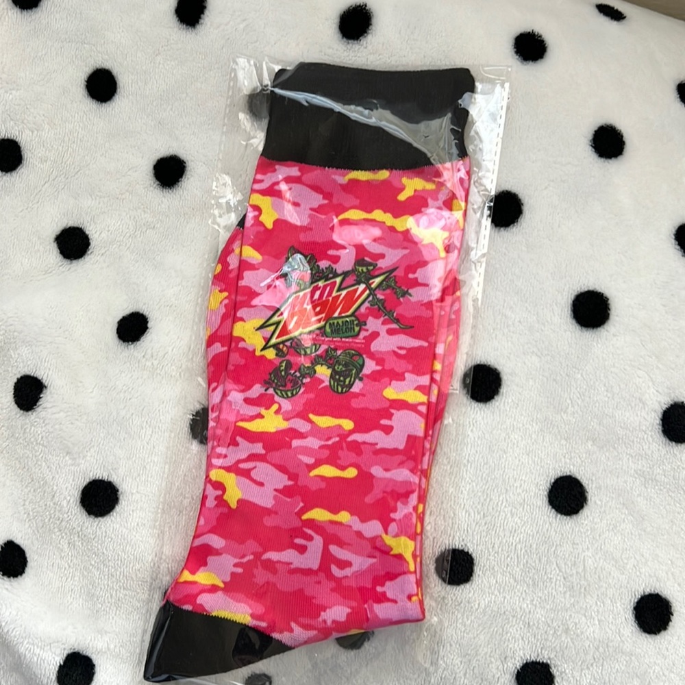 Mountain Dew Socks